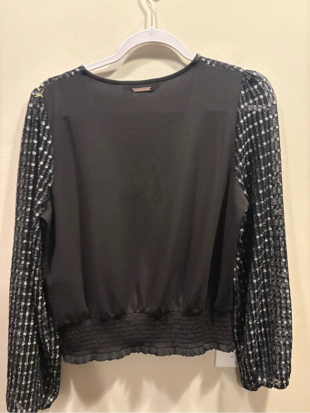 Michael Michael Kors Black Metallic Grid Sleeve Blouse Size Small